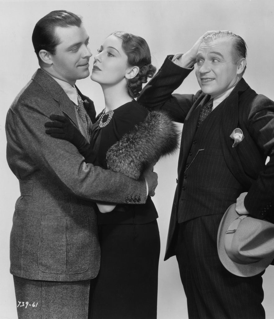 Lyle Talbot (left) with Valerie Hobson and Hugh O'Connell in Chinatown Squad (1935) | www.vintoz.com
