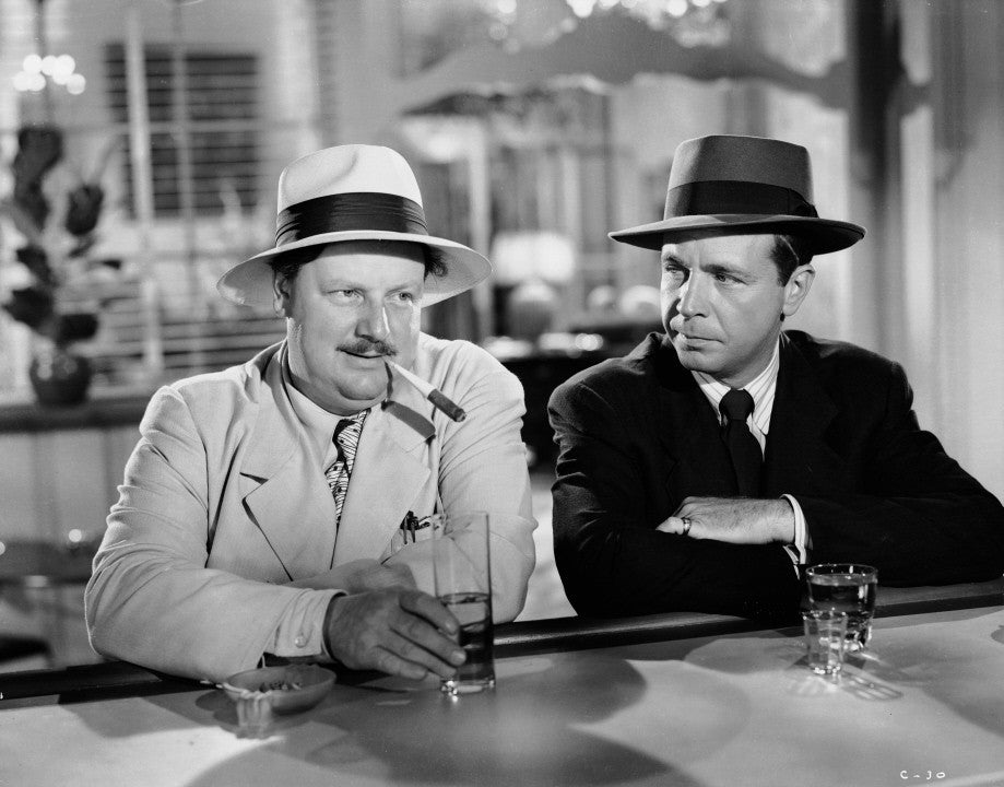 Cornered (1945) – Vintoz