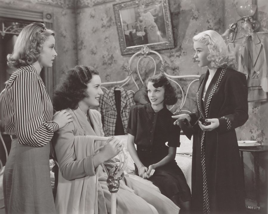 Maureen O'Hara, Mary Carlisle, Lola Jensen, and Lorraine Krueger in Dance, Girl, Dance (1940) | www.vintoz.com