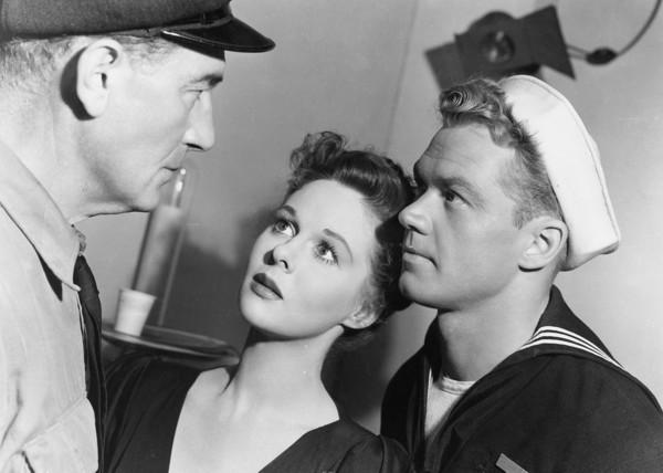 Susan Hayward, Paul Lukas, and Bill Williams in Deadline at Dawn (1946) | www.vintoz.com