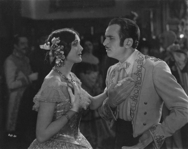 Mary Astor and Douglas Fairbanks in Don Q Son of Zorro (1925) | www.vintoz.com
