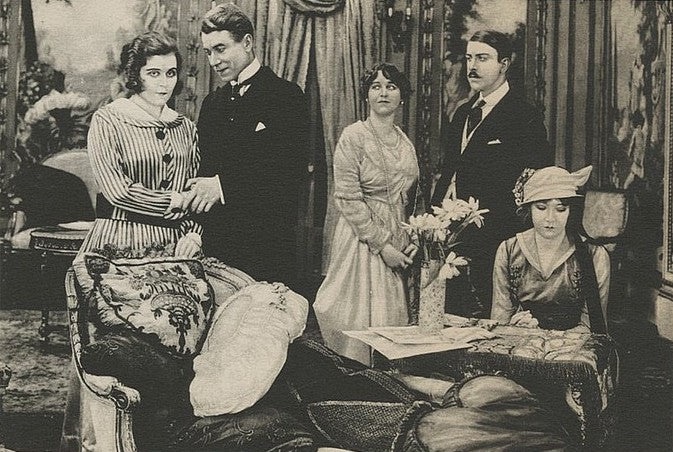Theda Bara, Ben Deeley, Emily Fitzroy, Stuart Holmes and Claire Whitney in East Lynne (1916) | www.vintoz.com