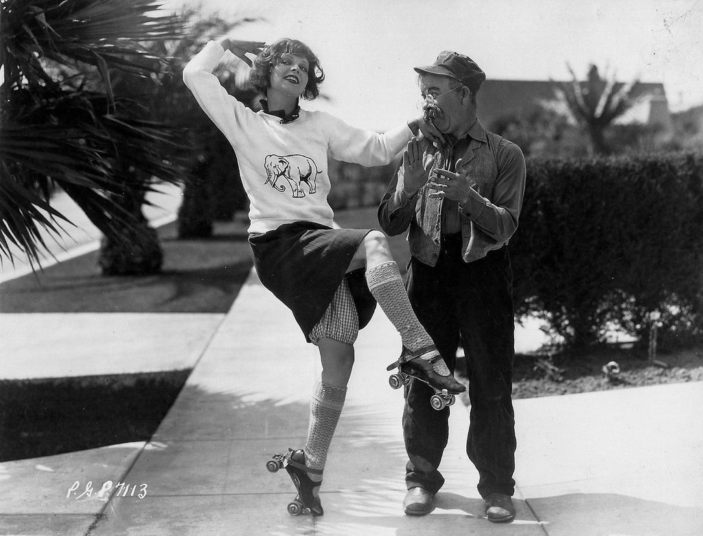 Clara Bow and Chester Conklin in Fascinating Youth (1926) | www.vintoz.com