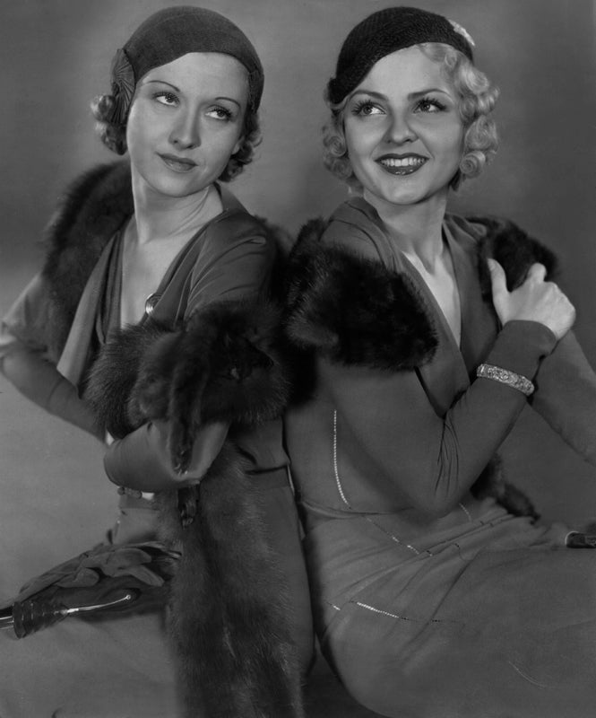 Lilian Bond and Evalyn Knapp in Fireman, Save My Child! (1932) | www.vintoz.com