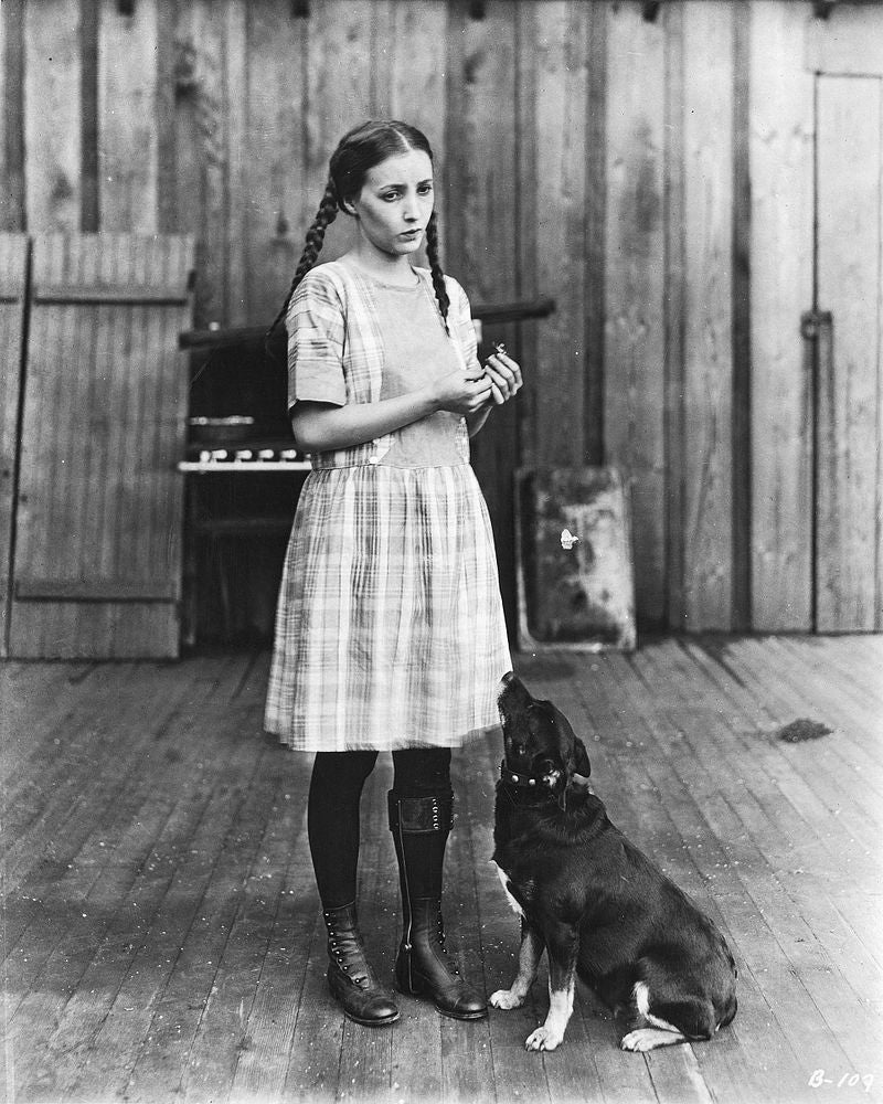 Bessie Love in Forget-Me-Not (1922) | www.vintoz.com