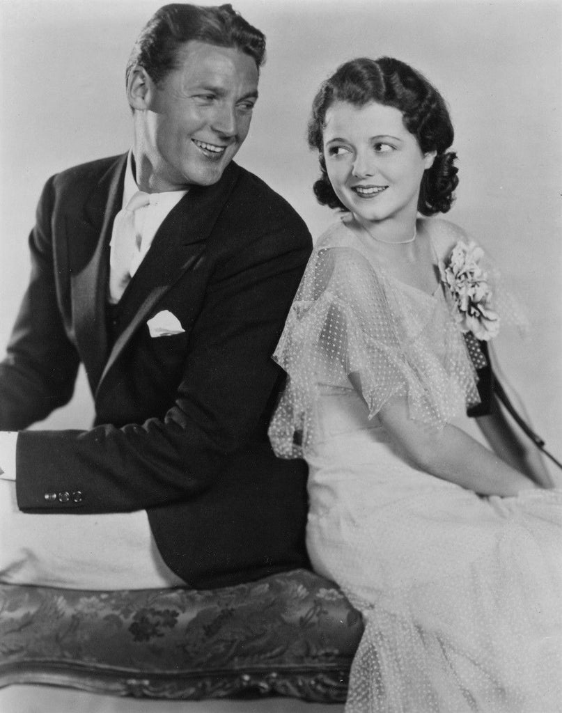 Charles Farrell and Janet Gaynor in Happy Days (1929) | www.vintoz.com