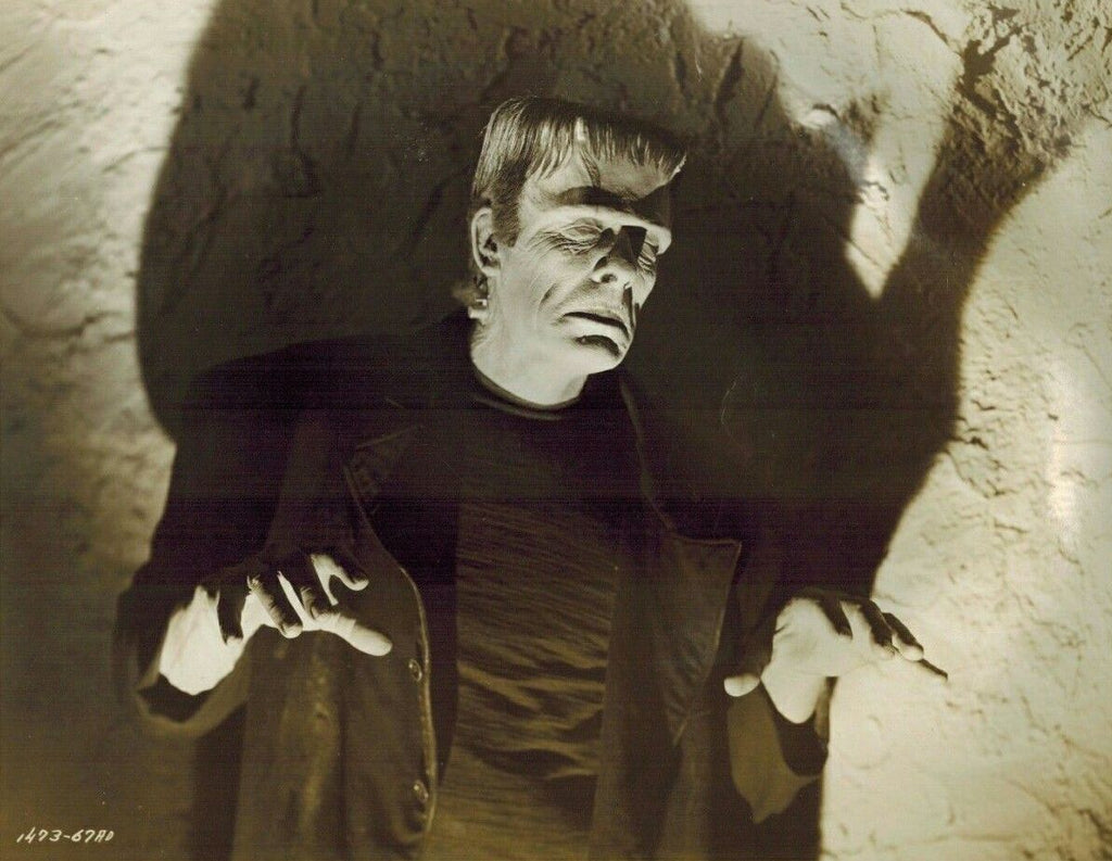 Glenn Strange in House of Dracula (1945) | www.vintoz.com