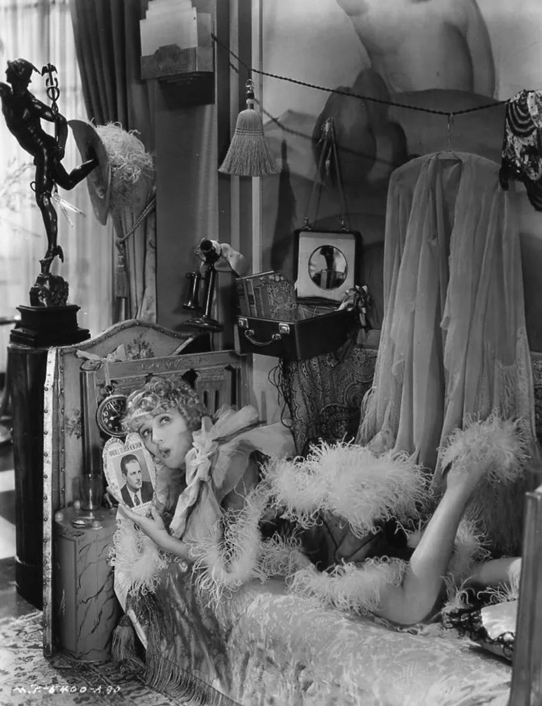 Mary Pickford in Kiki (1931) | www.vintoz.com