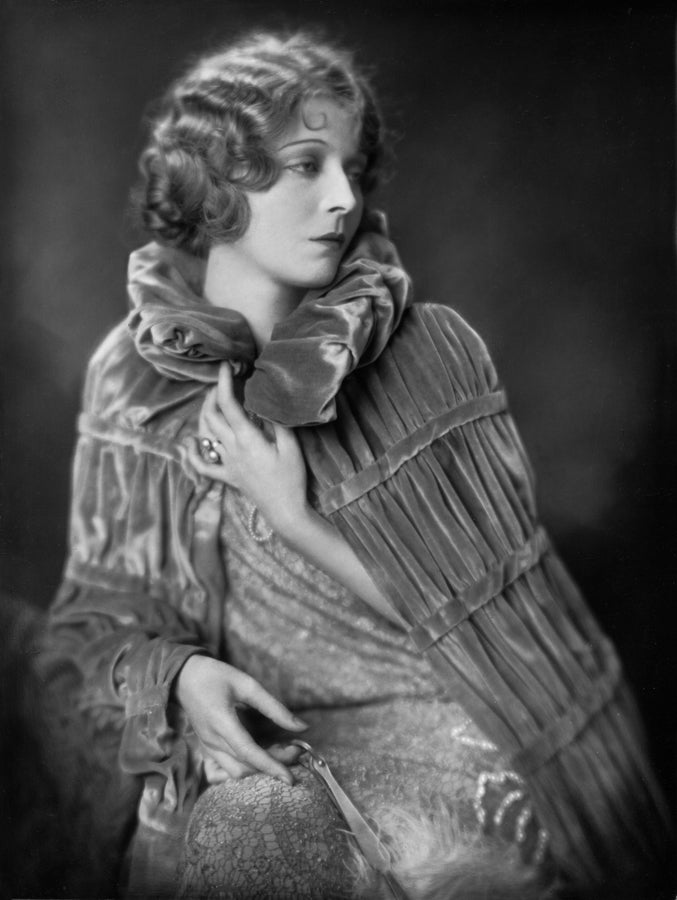 Jane Novak in Lazybones (1925) | www.vintoz.com