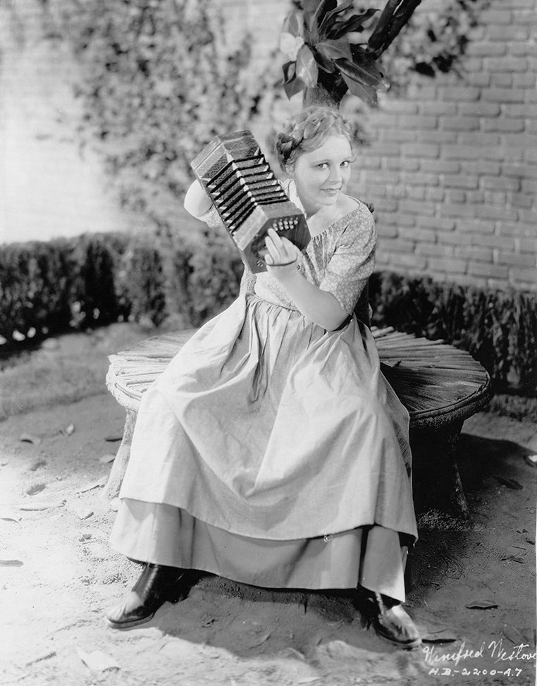 Winifred Westover in Lummox (1930) | www.vintoz.com