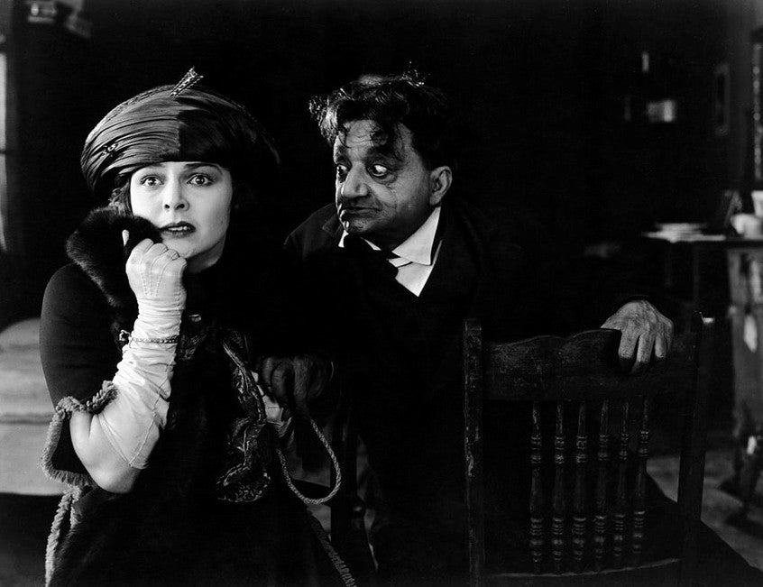 Maude George in Madame X (1920) | www.vintoz.com