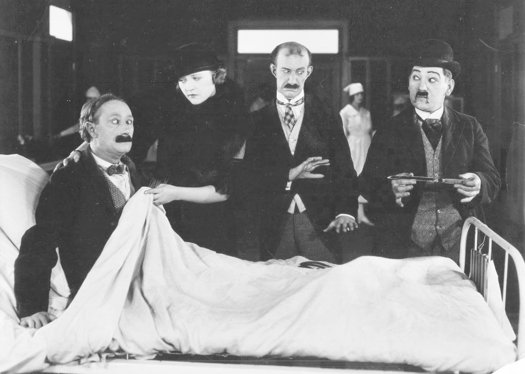 Heinie Conklin, James Finlayson, Phyllis Haver and Ben Turpin in Married Life (1920) | www.vintoz.com