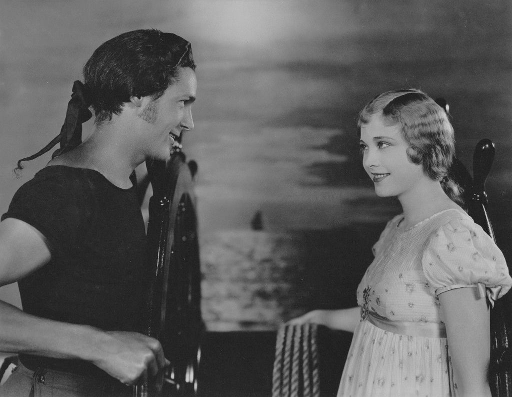 Charles Farrell and Esther Ralston in Old Ironsides (1926) | www.vintoz.com