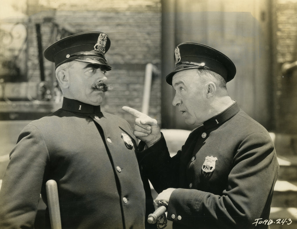 J. Farrell MacDonald and Harry Semels in Riley the Cop (1928) | www.vintoz.com