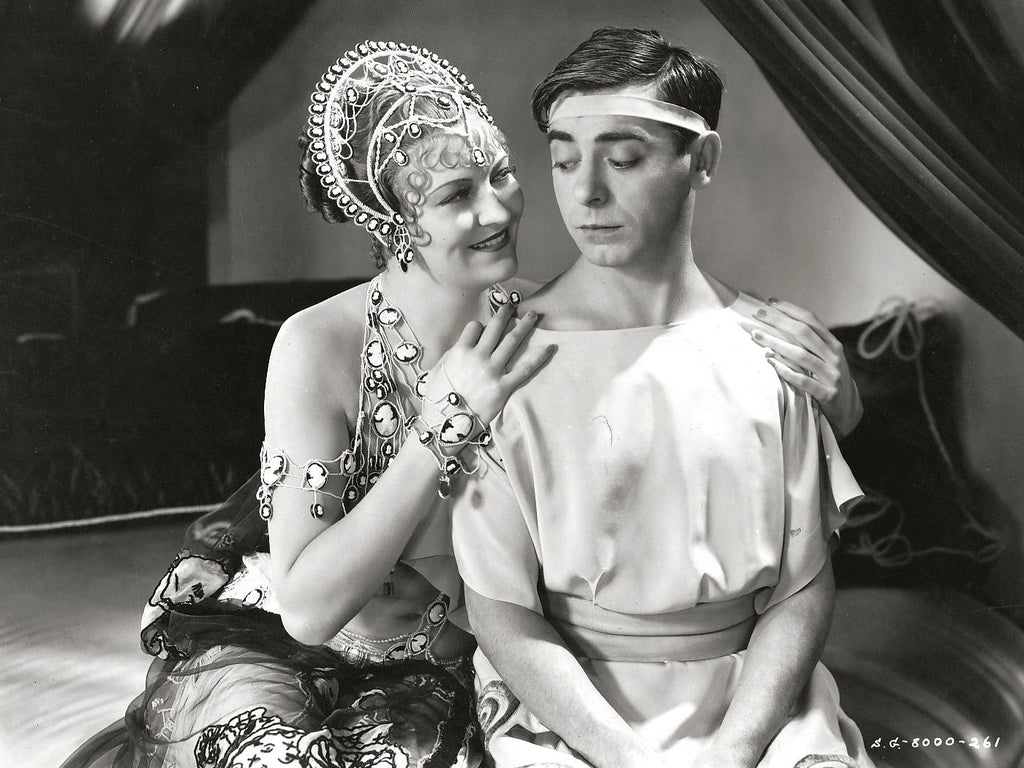 Eddie Cantor and Verree Teasdale in Roman Scandals (1933) | www.vintoz.com