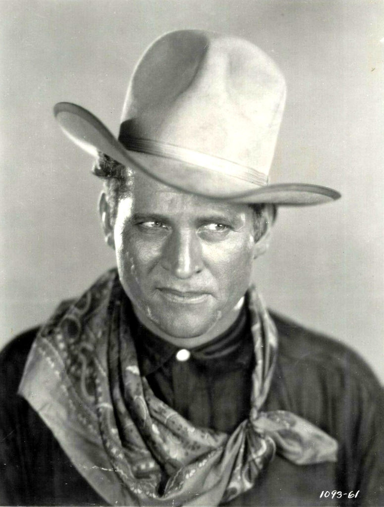 Fred Kohler in Shootin’ Irons (1927) | www.vintoz.com