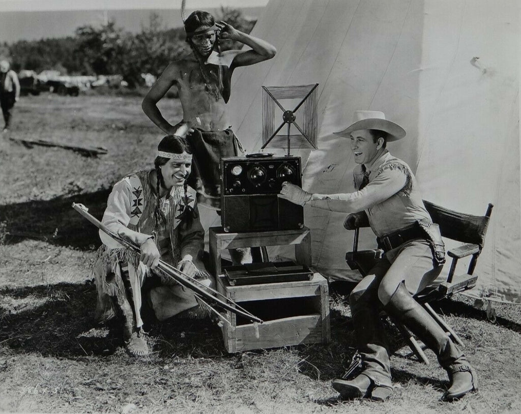 Tim McCoy and Robert Frazer in Sioux Blood (1929) | www.vintoz.com