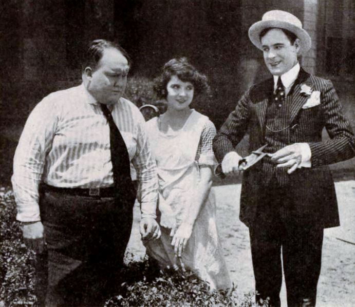 T. Roy Barnes, Colleen Moore and Walter Hiers in So Long Letty (1920) | www.vintoz.com