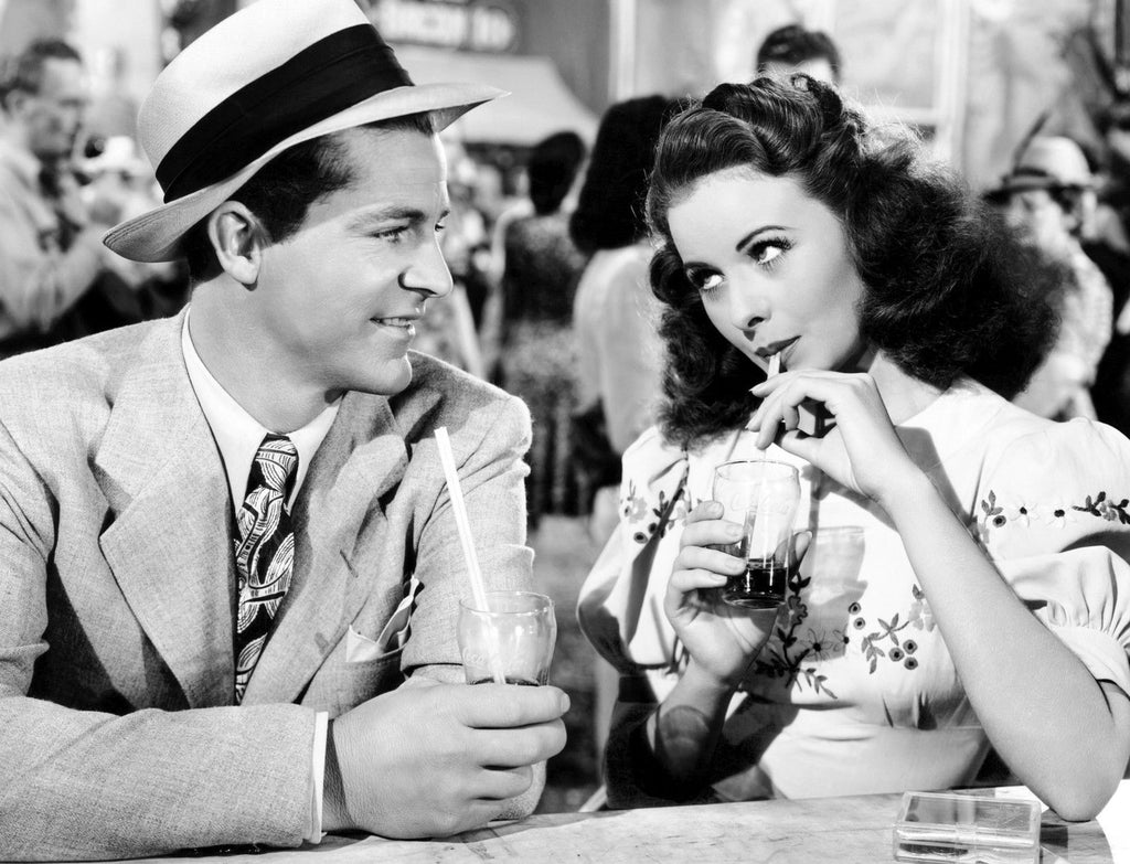 Dana Andrews and Jeanne Crain in State Fair (1945) | www.vintoz.com