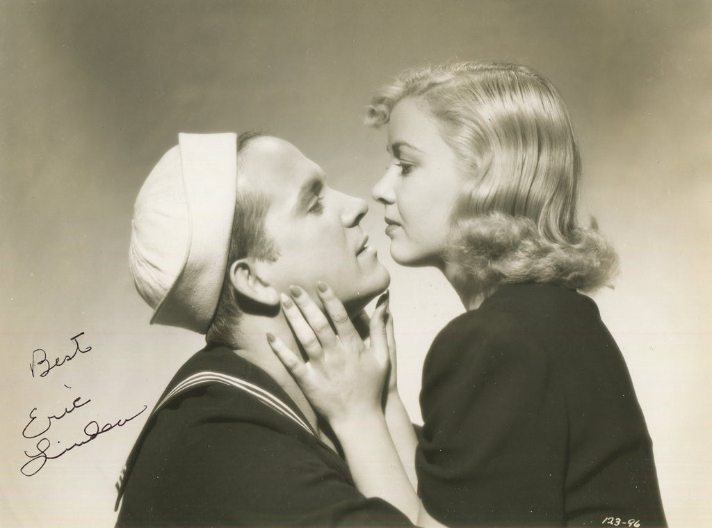 Eric Linden and Cecilia Parker in Sweetheart of the Navy (1937) | www.vintoz.com