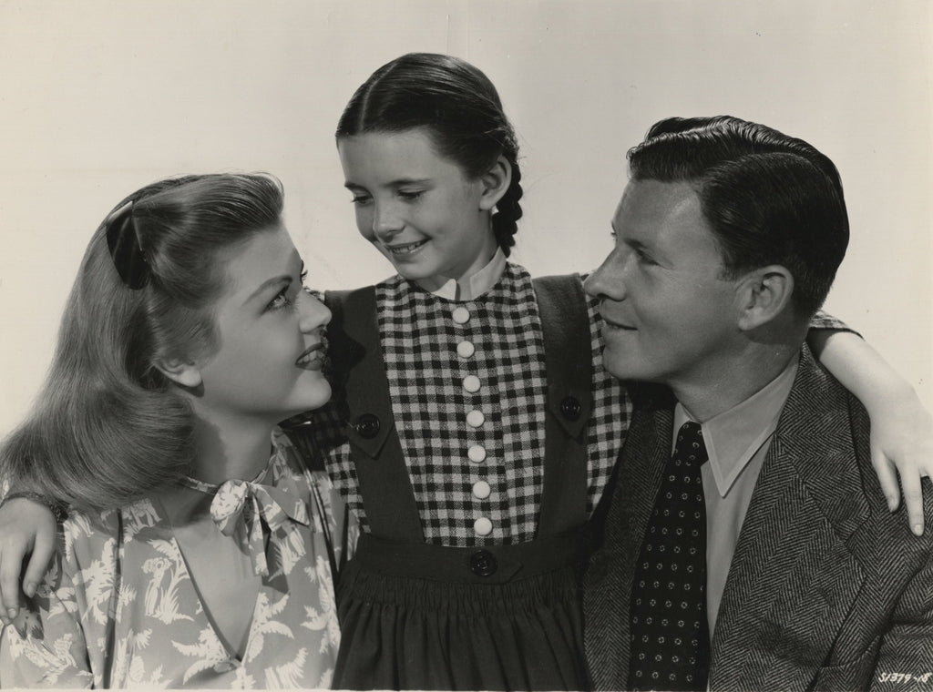 Angela Lansbury, George Murphy, and Margaret O'Brien in Tenth Avenue Angel (1948) | www.vintoz.com