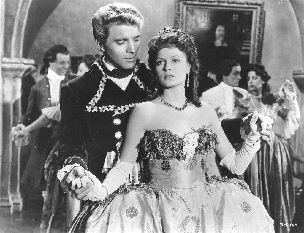 Burt Lancaster and Eva Bartok in The Crimson Pirate (1952) | www.vintoz.com