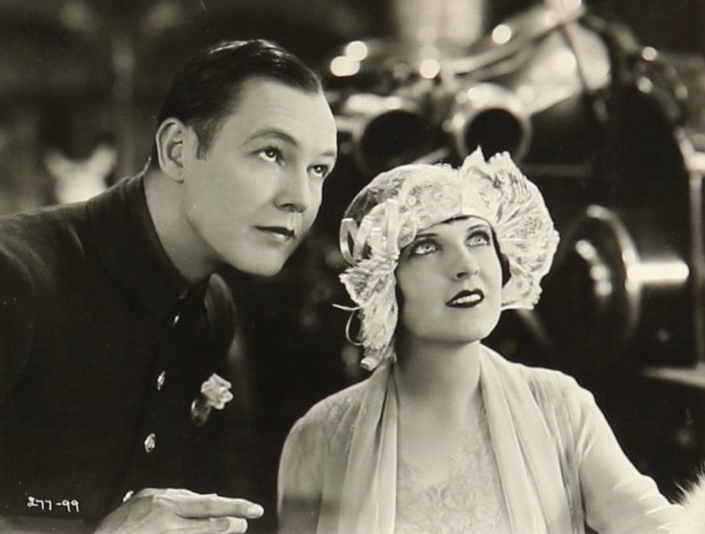 May McAvoy and Charles Ray in The Fire Brigade (1926) | www.vintoz.com