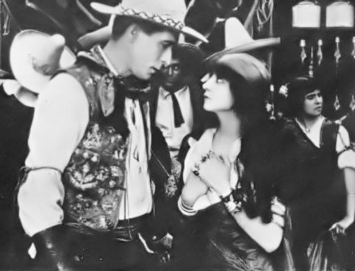 William S. Hart in The Lion of the Hills (1918) | www.vintoz.com