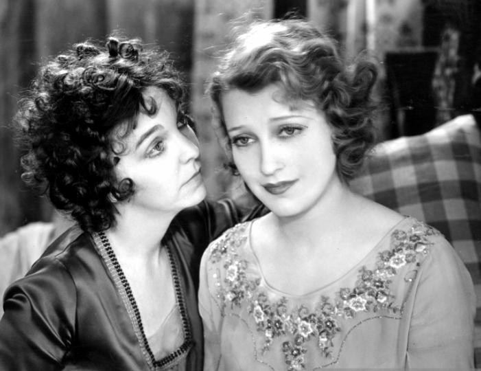 Jeanette MacDonald and Zasu Pitts in The Lottery Bride (1930) | www.vintoz.com