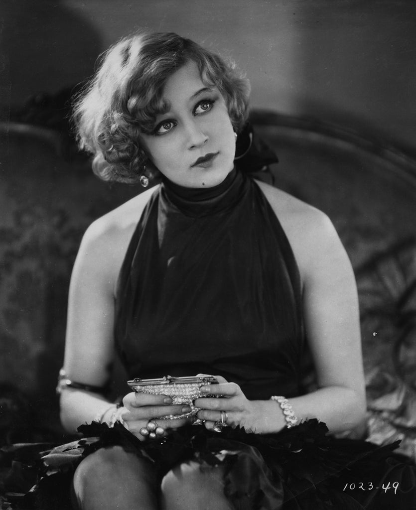 Greta Nissen in The Popular Sin (1926) | www.vintoz.com