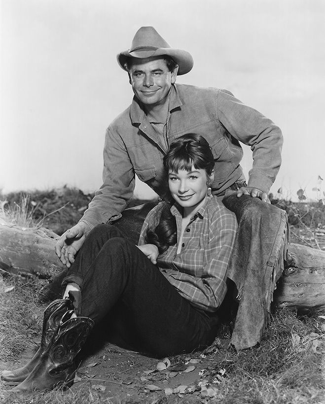 Shirley MacLaine and Glenn Ford in The Sheepman (1958) | www.vintoz.com