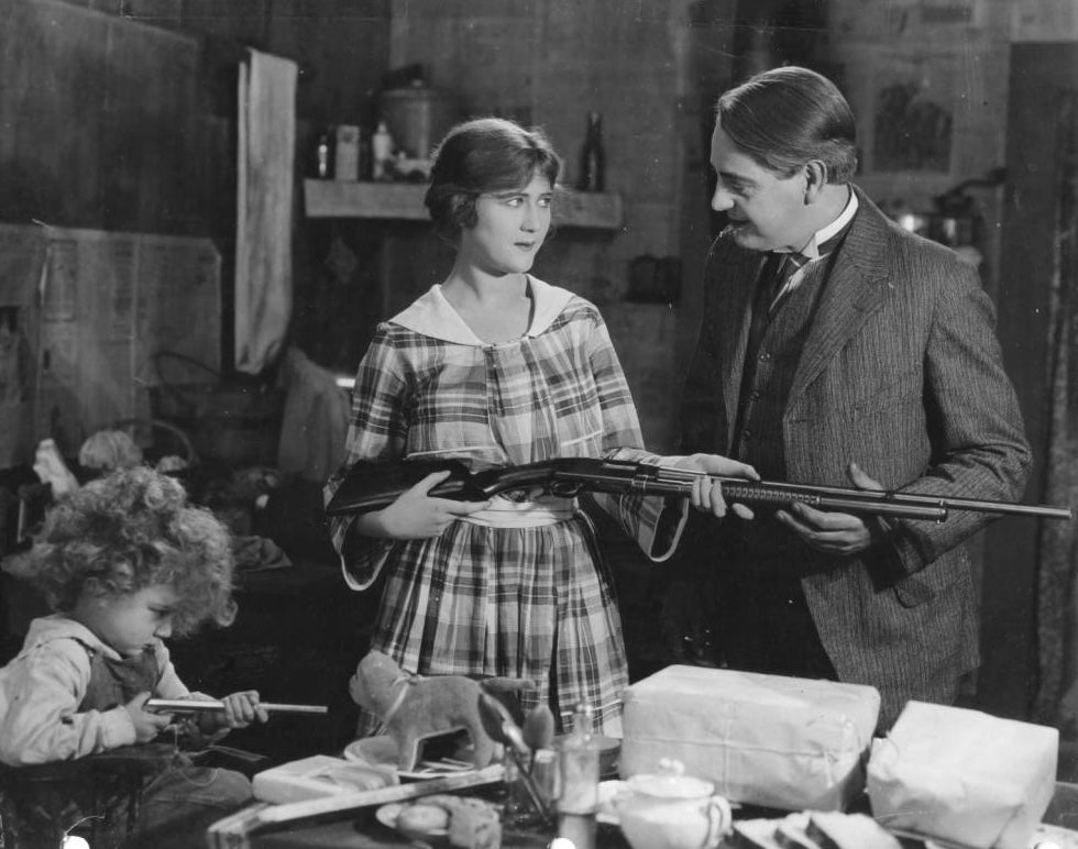 Mary MacLaren and Michael D. Moore in The Unpainted Woman (1919) | www.vintoz.com
