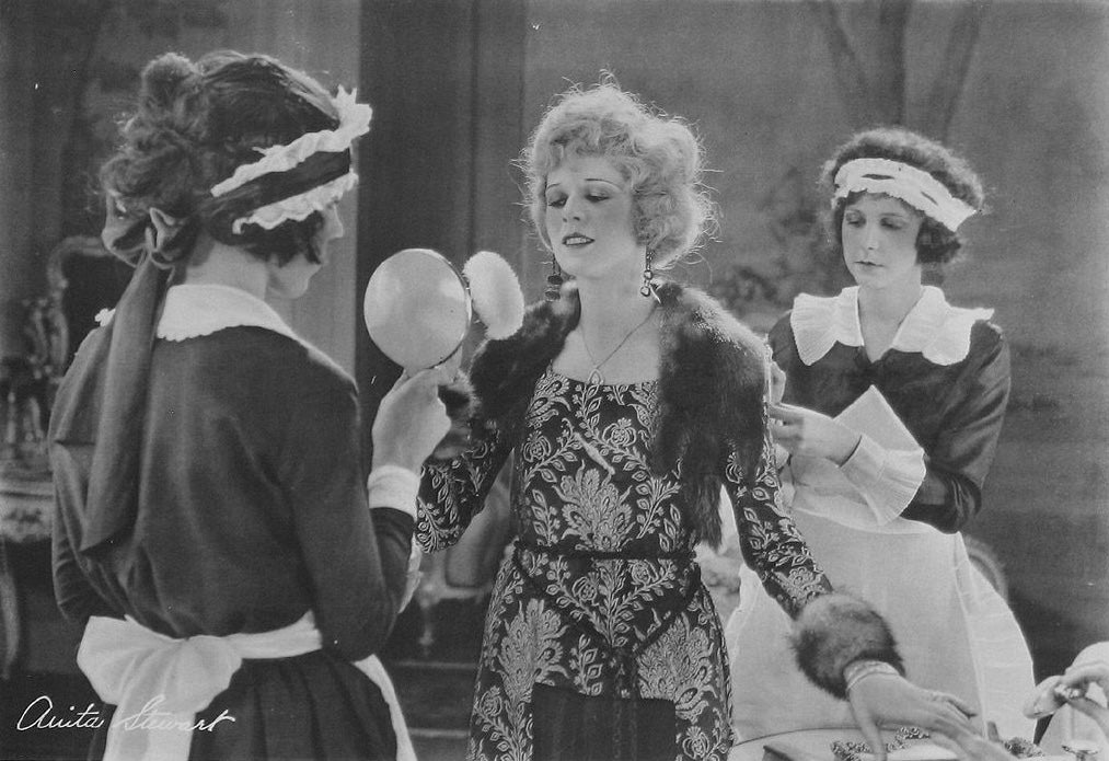 Anita Stewart in The Yellow Typhoon (1920) | www.vintoz.com