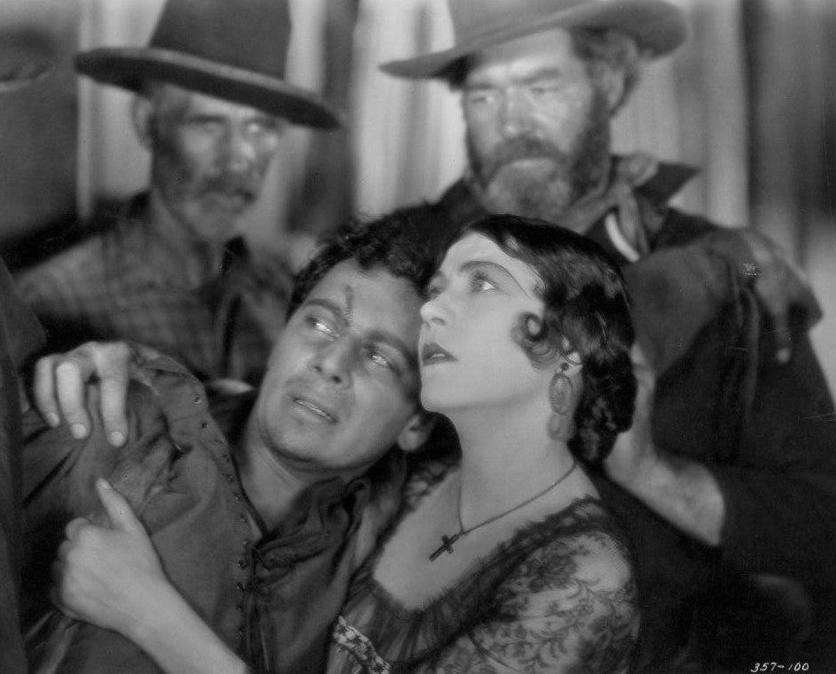 Renée Adorée, Fred Burns, William Collier Jr. and Fred Kohler in Tide of Empire (1929) | www.vintoz.com