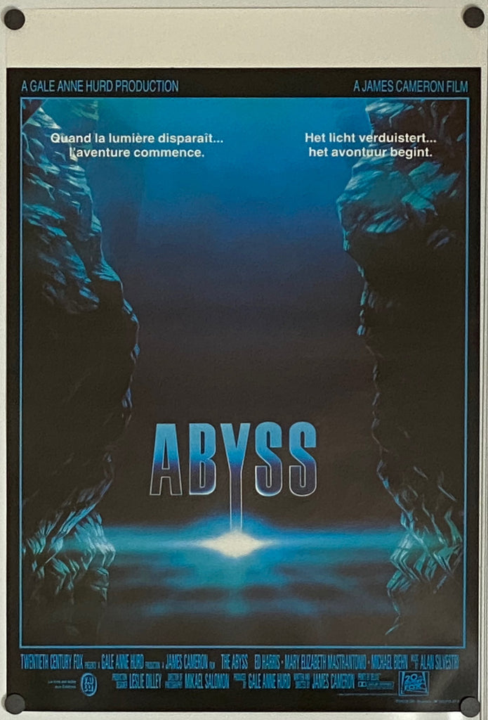 Abyss (1989) Original Vintage Movie Poster by Vintoz.com