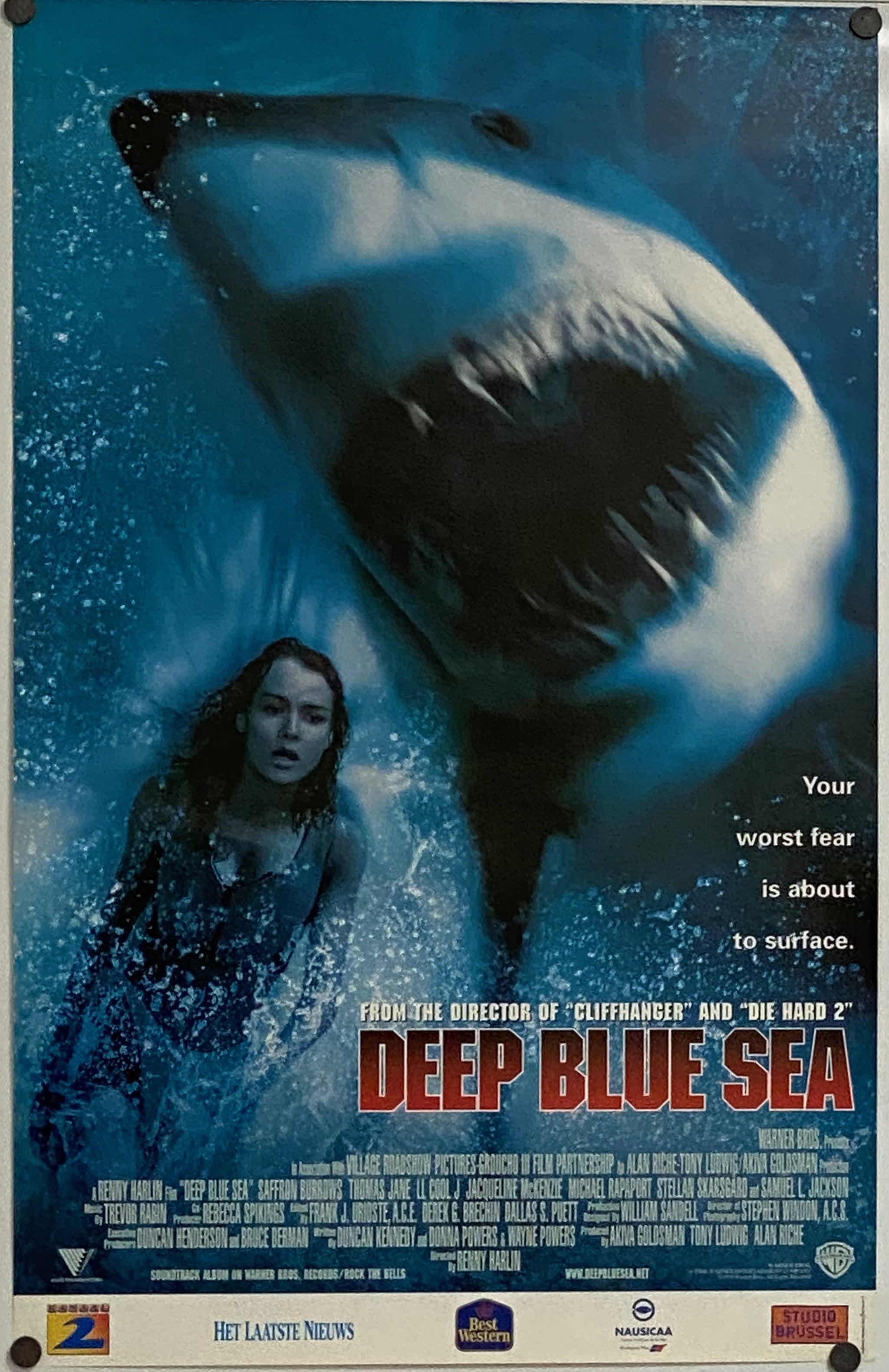 Deep Blue Sea – Vintoz